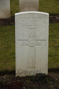 Ancre British Cemetery Beaumont-Hamel - Stokes, D J