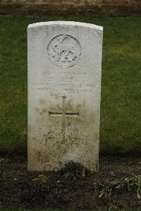 Ancre British Cemetery Beaumont-Hamel - Tacey, E