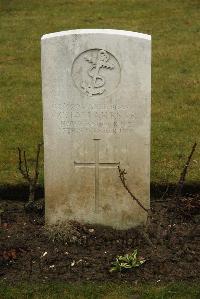 Ancre British Cemetery Beaumont-Hamel - Tallan, C