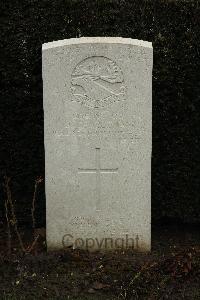 Ancre British Cemetery Beaumont-Hamel - Templeman, Donald