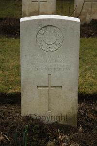 Ancre British Cemetery Beaumont-Hamel - Thacker, Arthur