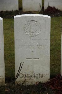 Ancre British Cemetery Beaumont-Hamel - Thomas, Robert