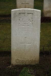 Ancre British Cemetery Beaumont-Hamel - Thornley, Henry