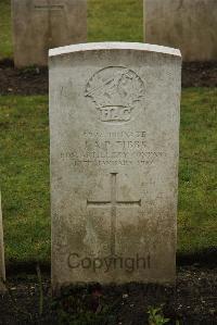 Ancre British Cemetery Beaumont-Hamel - Tibbs, J A P