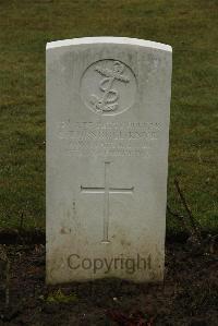 Ancre British Cemetery Beaumont-Hamel - Turnbull, G