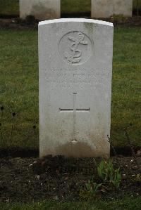 Ancre British Cemetery Beaumont-Hamel - Walker, J H