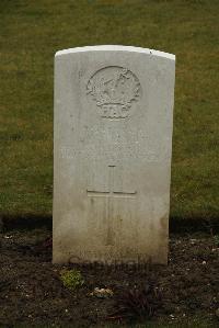 Ancre British Cemetery Beaumont-Hamel - Waterman, Frank