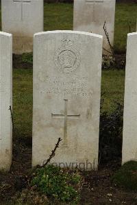 Ancre British Cemetery Beaumont-Hamel - Wickham, J