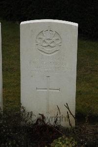 Ancre British Cemetery Beaumont-Hamel - Woodhouse, J W