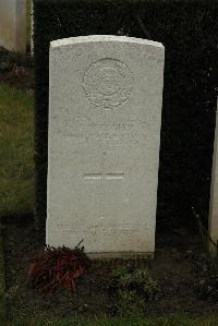 Ancre British Cemetery Beaumont-Hamel - Wright, William