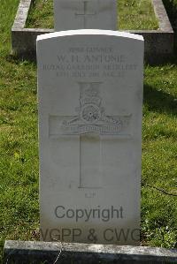 Sheerness (Isle-Of-Sheppey) Cemetery - Antonie, William Henry