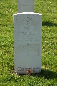 Sheerness (Isle-Of-Sheppey) Cemetery - Bartlett, William Henry