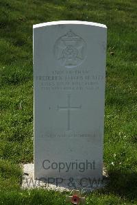 Sheerness (Isle-Of-Sheppey) Cemetery - Beales, Frederick Fergus