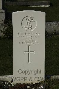 Sheerness (Isle-Of-Sheppey) Cemetery - Blinch, J R