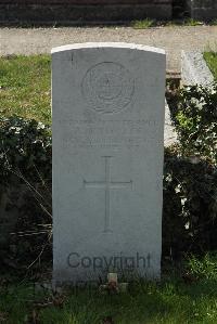 Sheerness (Isle-Of-Sheppey) Cemetery - Knowles, A