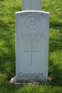 Sheerness (Isle-Of-Sheppey) Cemetery - McWalter, J