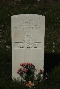 Sheerness (Isle-Of-Sheppey) Cemetery - Potts, James