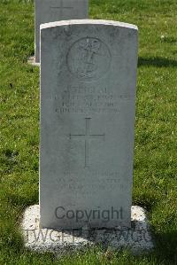 Sheerness (Isle-Of-Sheppey) Cemetery - Sinclair, J