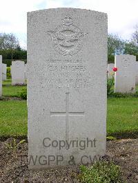 Harrogate (Stonefall) Cemetery - Hughes, Clewin Arthur