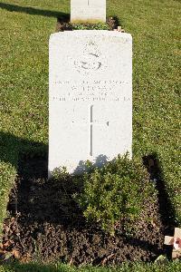 Harrogate (Stonefall) Cemetery - Thomas, Wilfred