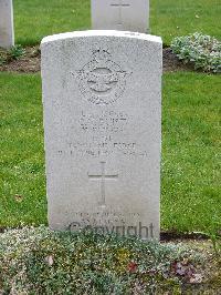 Reichswald Forest War Cemetery - Buist, Clement Neville