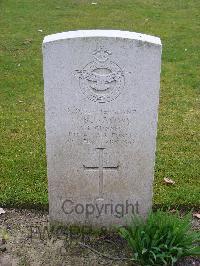 Reichswald Forest War Cemetery - Burrows, Harry