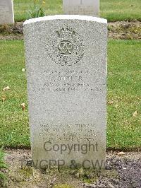 Reichswald Forest War Cemetery - Butler, Thomas