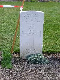 Reichswald Forest War Cemetery - Buttleman, William George