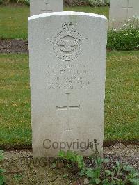 Reichswald Forest War Cemetery - Buttling, Anthony George