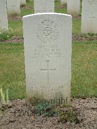 Reichswald Forest War Cemetery - Campbell, Robert