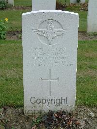 Reichswald Forest War Cemetery - Causey, Robert Roy Frederick