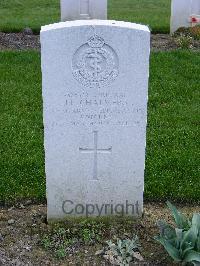 Reichswald Forest War Cemetery - Chalmers, James Frederick