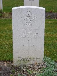 Reichswald Forest War Cemetery - Clarke, Cecil