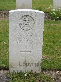 Reichswald Forest War Cemetery - Cogger, James Frederick