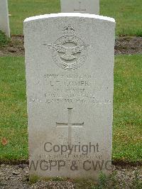 Reichswald Forest War Cemetery - Comer, Lionel Frederick