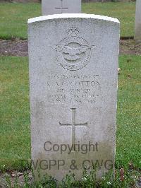 Reichswald Forest War Cemetery - Cotton, Kenneth Albert Charles