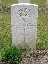 Reichswald Forest War Cemetery - Danton, Harold Vincent