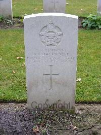 Reichswald Forest War Cemetery - Davenport, Ralph Frederick