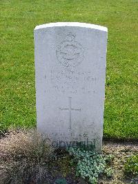 Reichswald Forest War Cemetery - Davidson, Frederick