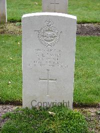 Reichswald Forest War Cemetery - Davies, Gordon Ewart