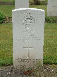 Reichswald Forest War Cemetery - Davis, Percy George