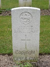 Reichswald Forest War Cemetery - Davison, Charles George