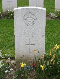 Reichswald Forest War Cemetery - Dayton, James Edward