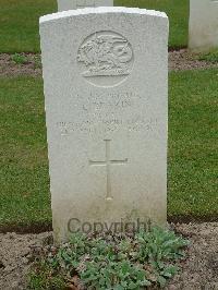 Reichswald Forest War Cemetery - Deakin, Leslie