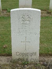 Reichswald Forest War Cemetery - Dean, Leonard S G.