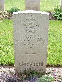 Reichswald Forest War Cemetery - Dearlove, Lewis Nelson