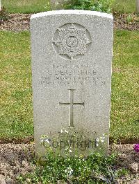 Reichswald Forest War Cemetery - Derbyshire, George