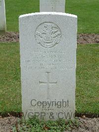 Reichswald Forest War Cemetery - Dermody, John