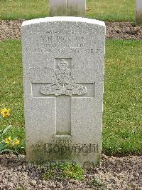 Reichswald Forest War Cemetery - Dickson, Victor Hibbert