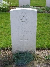 Reichswald Forest War Cemetery - Divall, William George